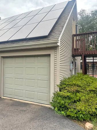 $2,500 | 85 Debbie Drive, South Windsor, CT 06074