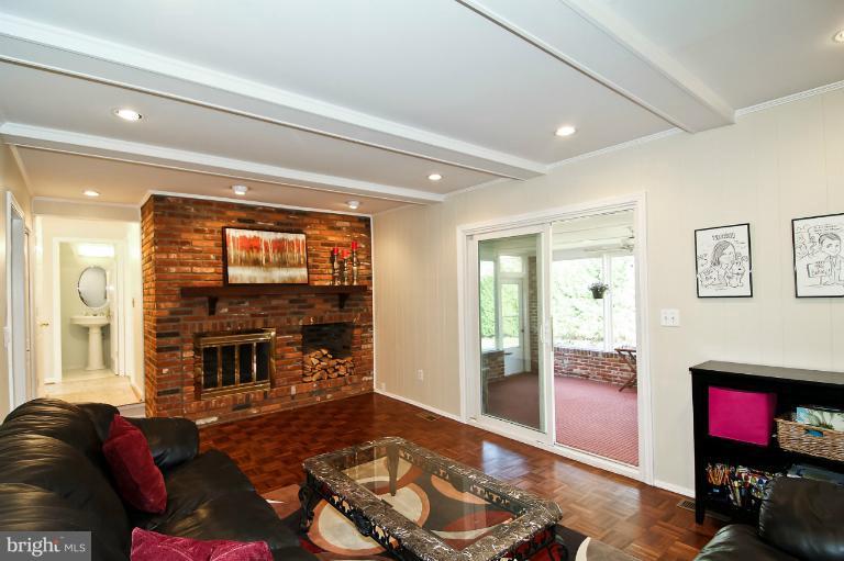 10908 Old Coach Road Potomac, MD 20854 - Photo 13 of 18 Family Room