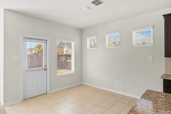 $1,875 | 8904 Portobello Way, Converse, TX 78109