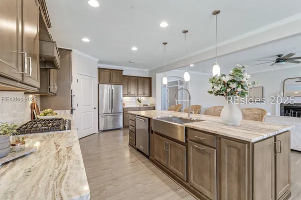 $695,000 | 31 Ahoy Drive, Bluffton, SC 29910