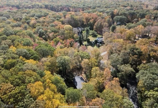 $699,500 | 40 Hayward Road, Sparta, NJ 07871