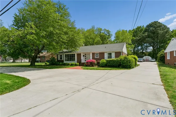 $455,000 | 812 Poquoson Avenue, Poquoson, VA 23662