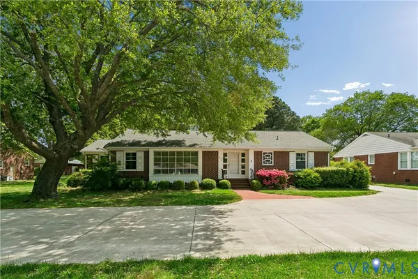 $455,000 | 812 Poquoson Avenue, Poquoson, VA 23662