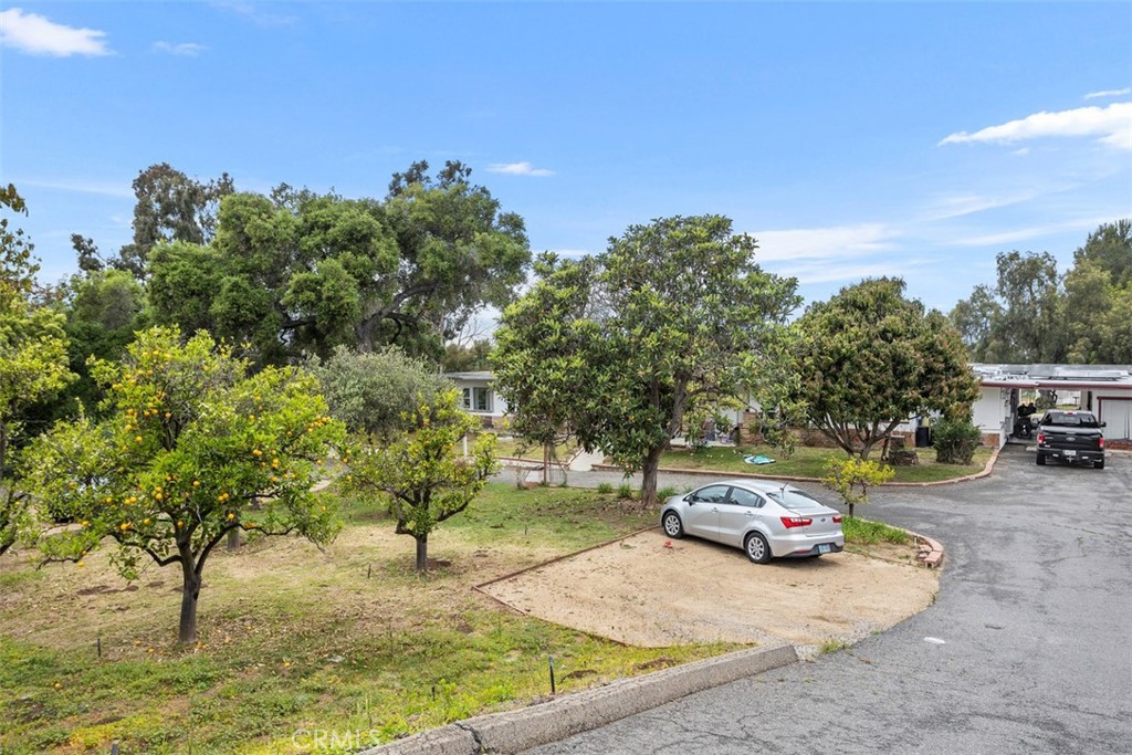 1840 Gum Tree Lane, Unit C Fallbrook, CA 92028 - Photo 2 of 37