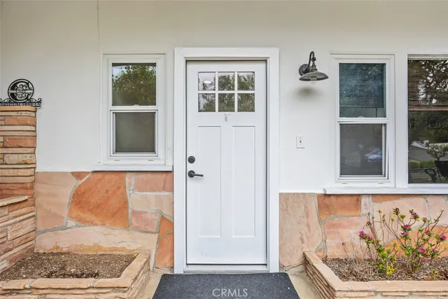 $3,550 | 1840 Gum Tree Lane, Unit C, Fallbrook, CA 92028