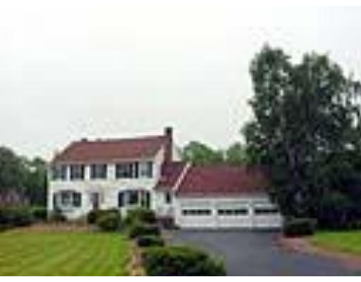 3 Hutchinson Road Sutton, MA 01590 - Photo 1 of 6