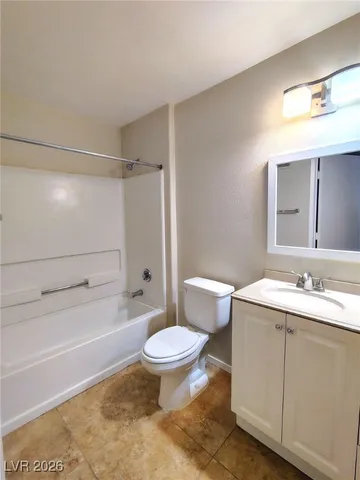 $1,400 | 950 Seven Hills Drive, Unit 611, Henderson, NV 89052