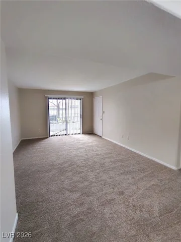 $1,400 | 950 Seven Hills Drive, Unit 611, Henderson, NV 89052