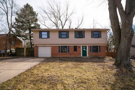 230 Seabury Road Bolingbrook, IL 60440 - Photo 2 of 29