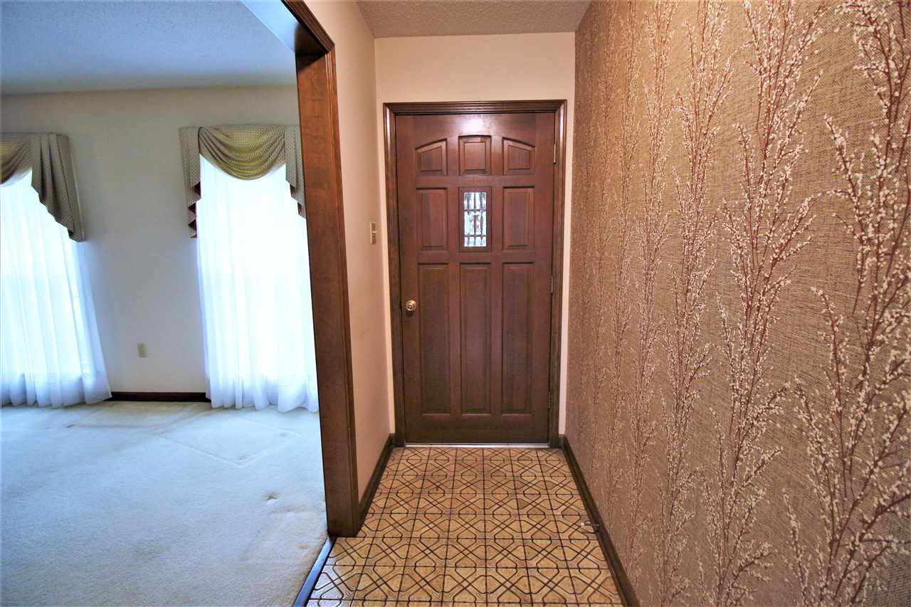 3379 Summerhill Drive Bartlett, TN 38134 - Photo 4 of 25