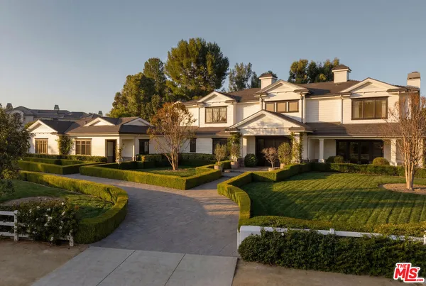 $20,250,000 | 24155 Hidden Ridge Road, Hidden Hills, CA 91302