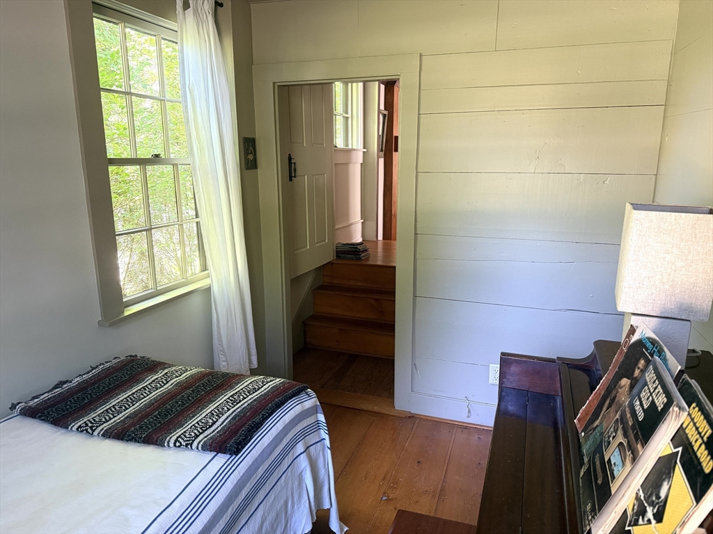 22 Wellington Road Templeton, MA 01468 - Photo 12 of 33 Gallery Image 12