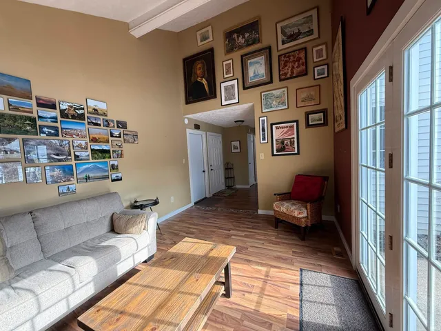 $330,000 | 802 East Allendale Drive, Bloomington, IN 47401