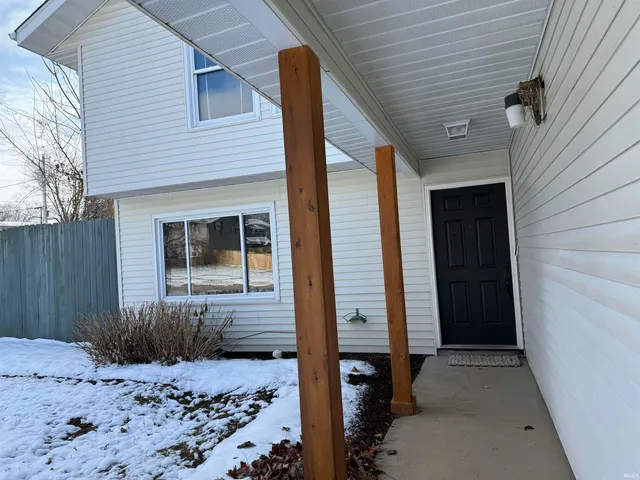 $330,000 | 802 East Allendale Drive, Bloomington, IN 47401