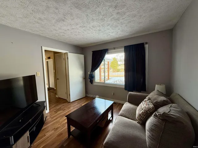 $330,000 | 802 East Allendale Drive, Bloomington, IN 47401