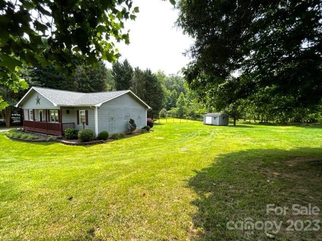 2050 Starcross Road Lenoir, NC 28645 - Photo 4 of 36 Gallery Image 4