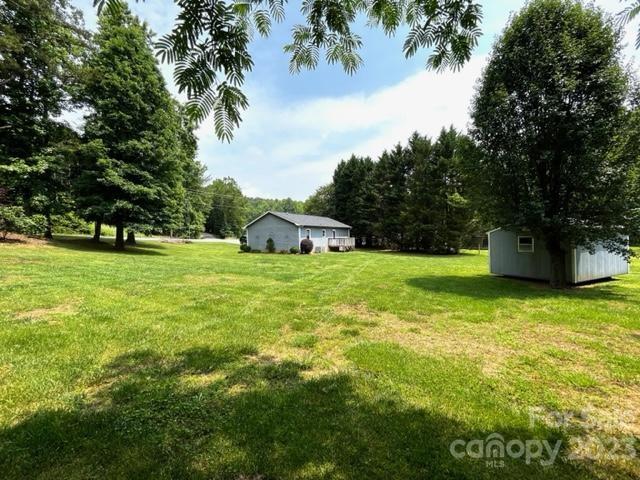 2050 Starcross Road Lenoir, NC 28645 - Photo 8 of 36 Gallery Image 8
