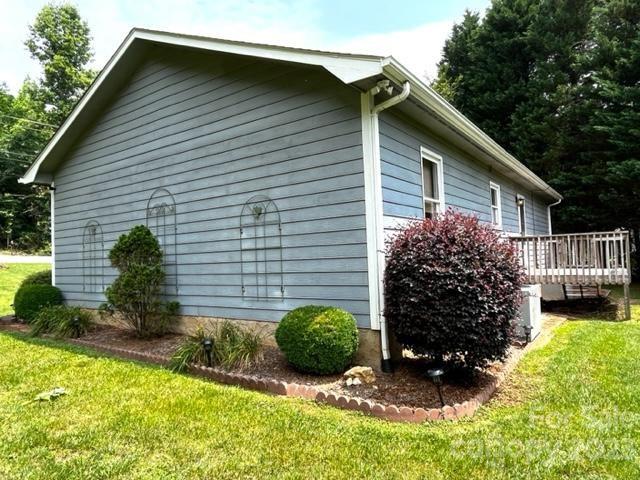 2050 Starcross Road Lenoir, NC 28645 - Photo 9 of 36 Gallery Image 9