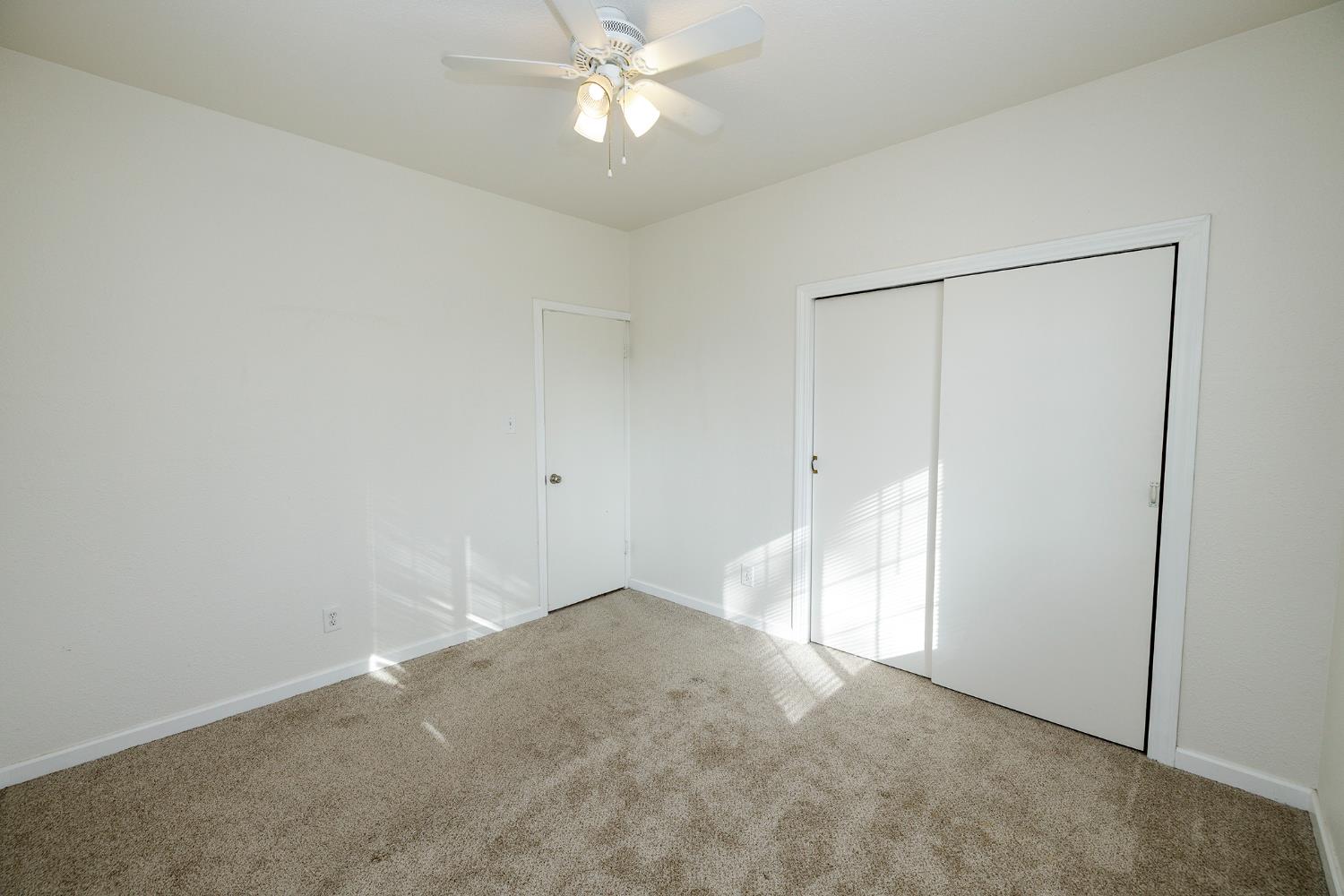 153 Almond Avenue Turlock, CA 95380 - Photo 18 of 34