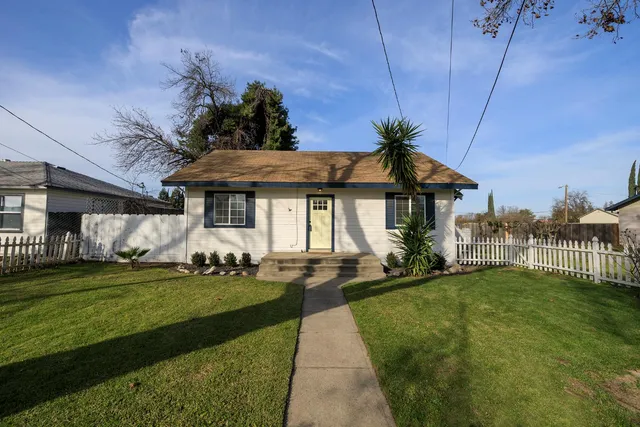 $355,000 | 153 Almond Avenue, Turlock, CA 95380
