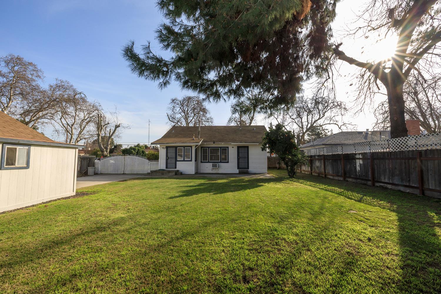 153 Almond Avenue Turlock, CA 95380 - Photo 29 of 34