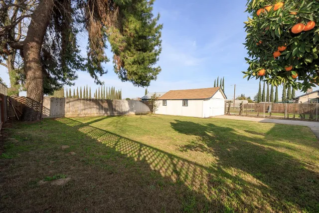 $355,000 | 153 Almond Avenue, Turlock, CA 95380