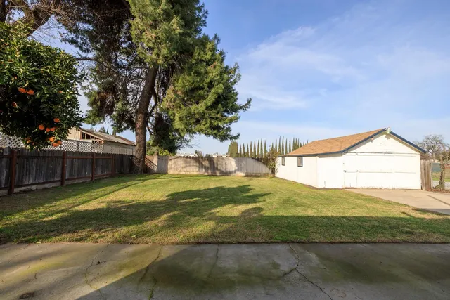 $355,000 | 153 Almond Avenue, Turlock, CA 95380
