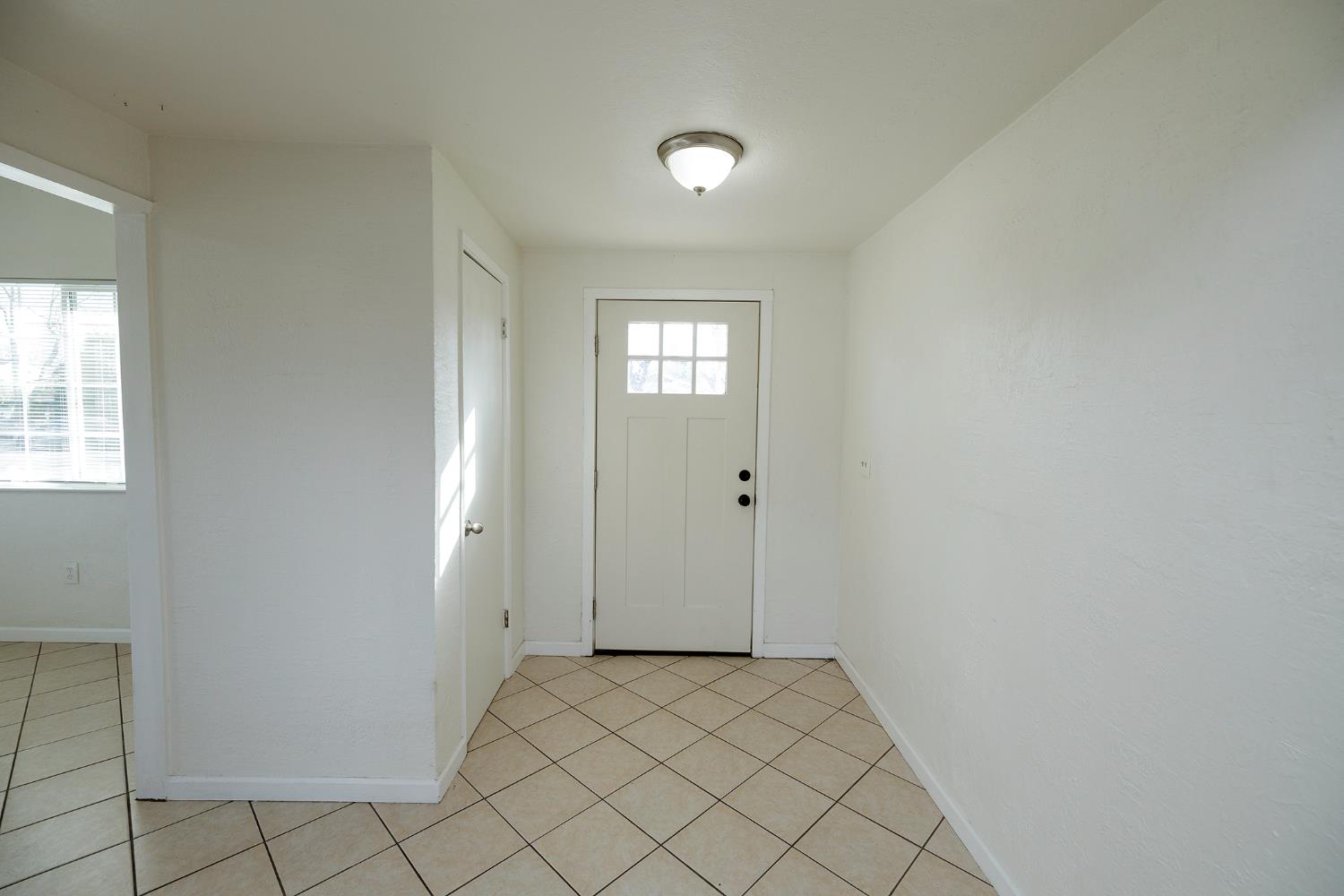 153 Almond Avenue Turlock, CA 95380 - Photo 6 of 34