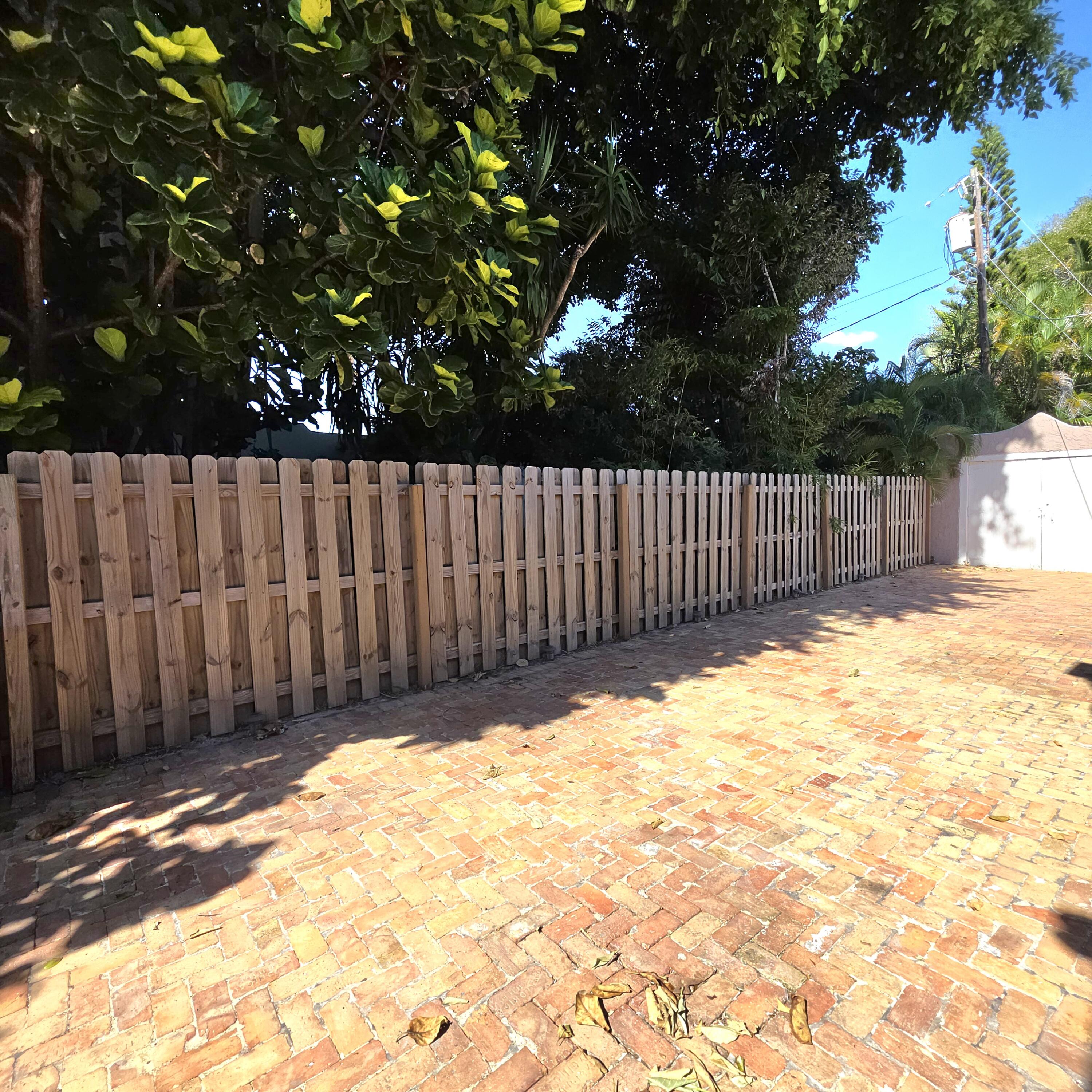 511 Upland Road West Palm Beach, FL 33401 - Photo 19 of 23 20251114_113845