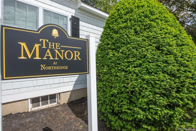 $2,900 | 14 Northridge Street, Unit 14, Huntington Station, NY 11746