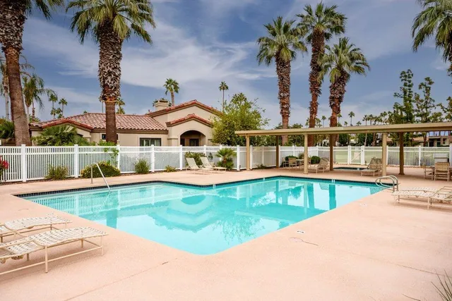 $7,800 | 55281 Shoal Creek, La Quinta, CA 92253