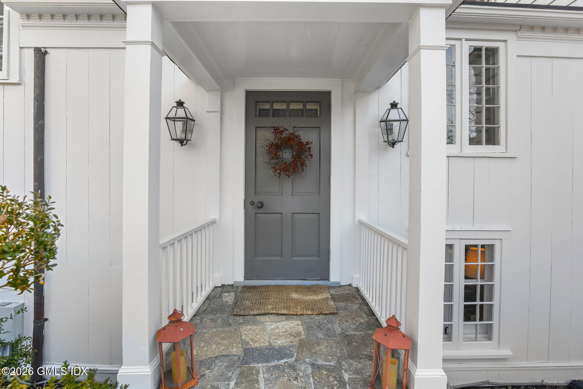 93 East Middle Patent Road Greenwich, CT 06831 - Photo 2 of 7 1-web-or-mls-93-e-middle-patent-rd