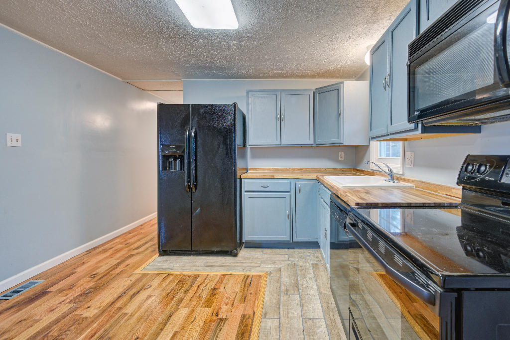 111 Norris Road Telford, TN 37690 - Photo 8 of 17 07