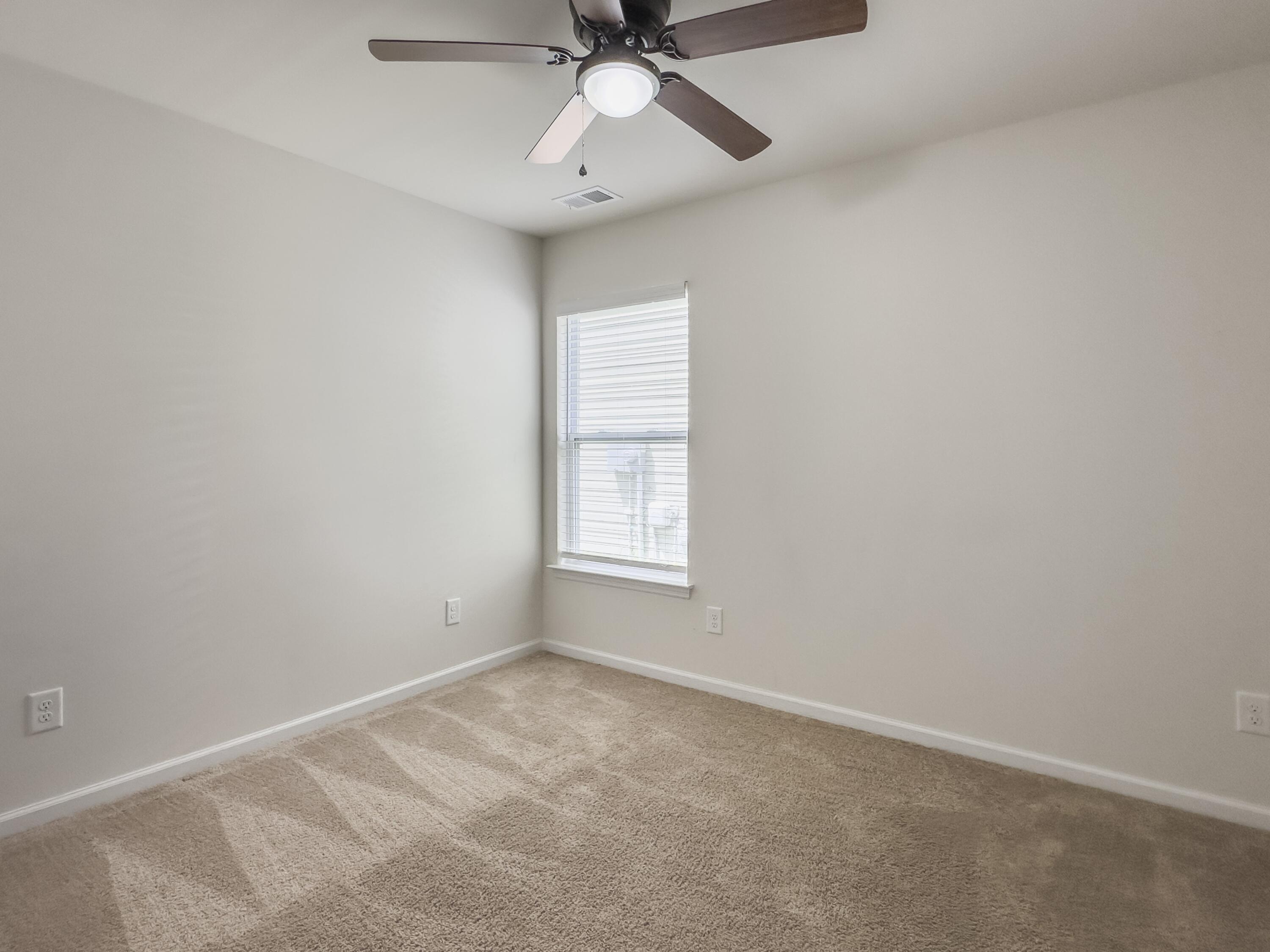 158 Brittondale Road Summerville, SC 29485 - Photo 13 of 38 GUEST BR 2