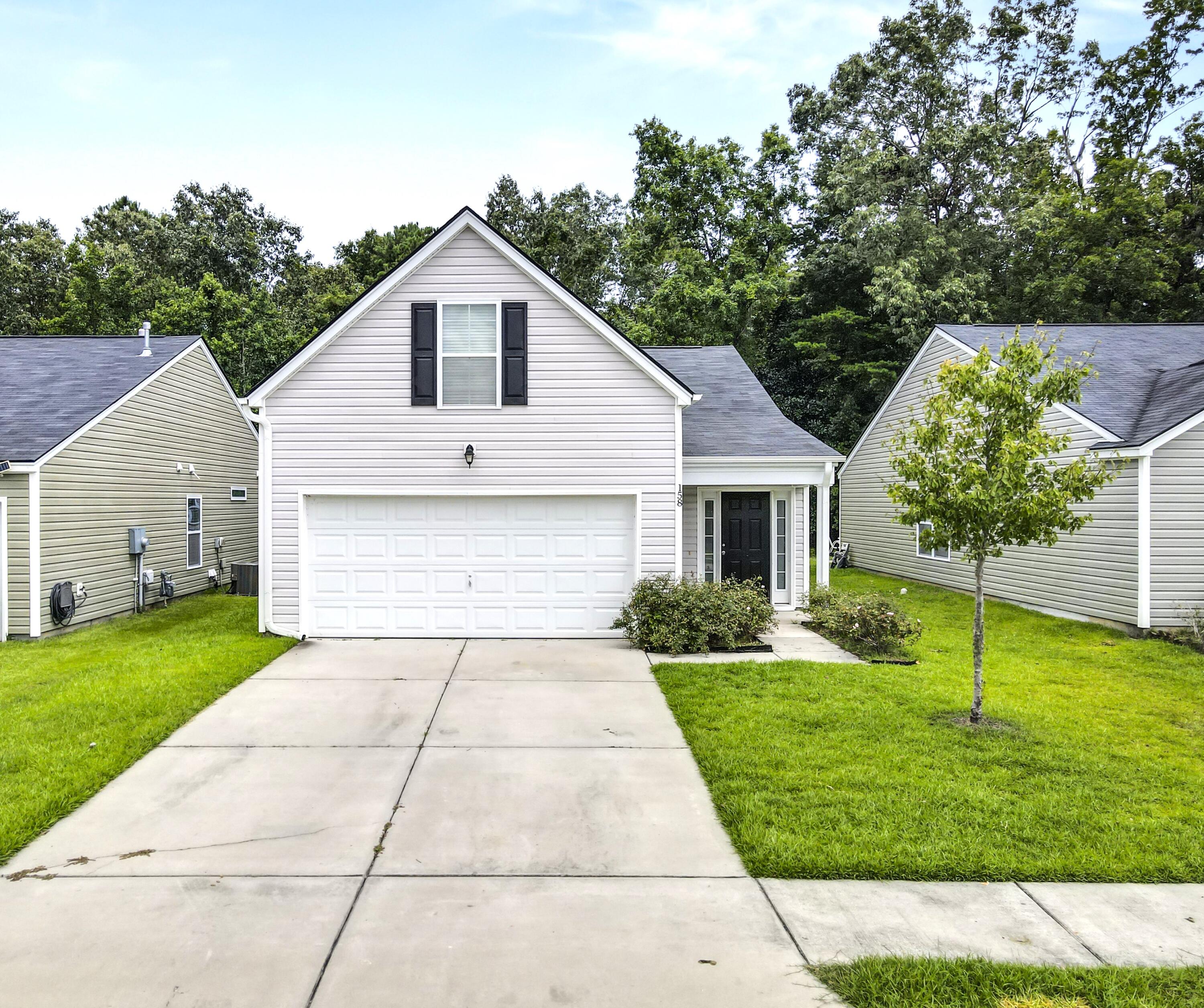 158 Brittondale Road Summerville, SC 29485 - Photo 38 of 38 FRONTAL