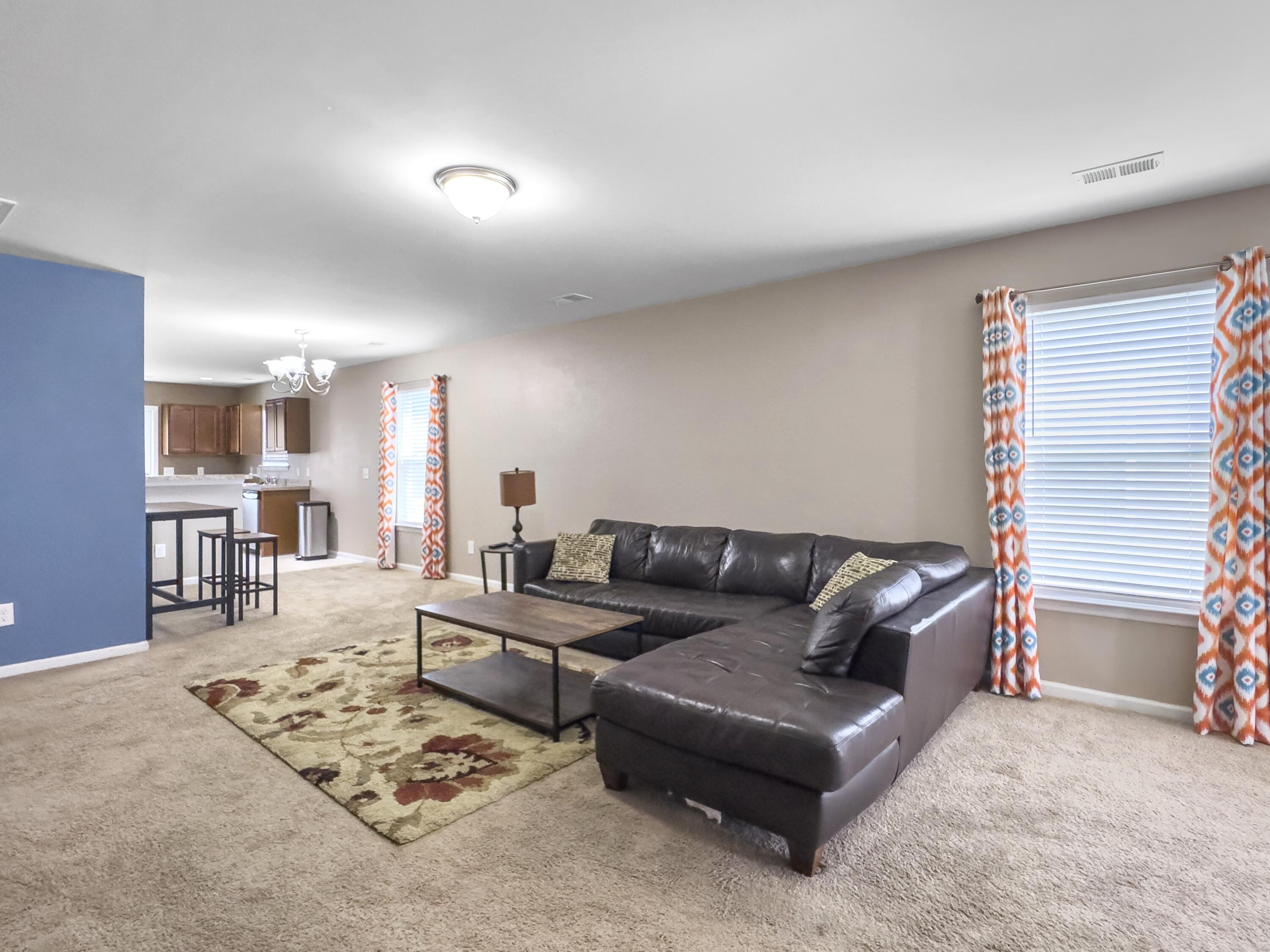 158 Brittondale Road Summerville, SC 29485 - Photo 4 of 38 NATURAL LIGHT