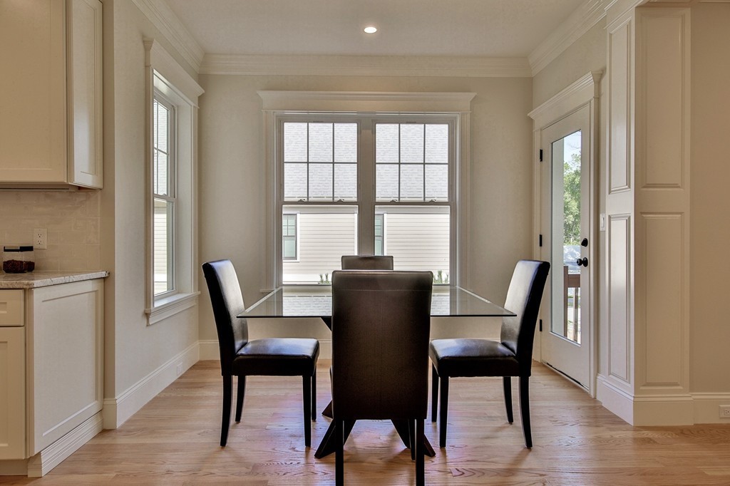 15 Emerald Street Lexington, MA 02421 - Photo 11 of 30 Gallery Image 11