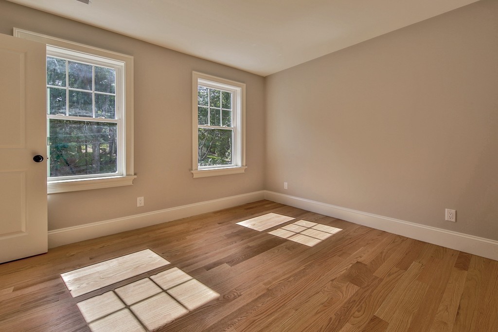 15 Emerald Street Lexington, MA 02421 - Photo 25 of 30 Gallery Image 25