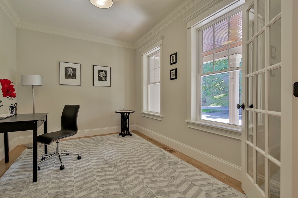15 Emerald Street Lexington, MA 02421 - Photo 3 of 30 Gallery Image 3