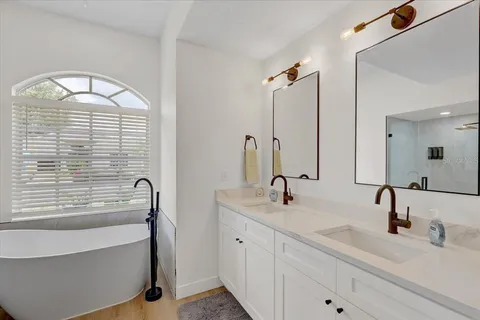 $479,900 | 2405 Appaloosa Circle, Sarasota, FL 34240