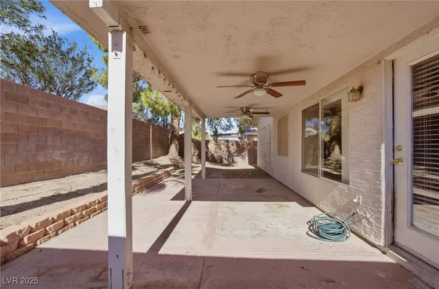 $1,950 | 5555 Airview Court, Las Vegas, NV 89113