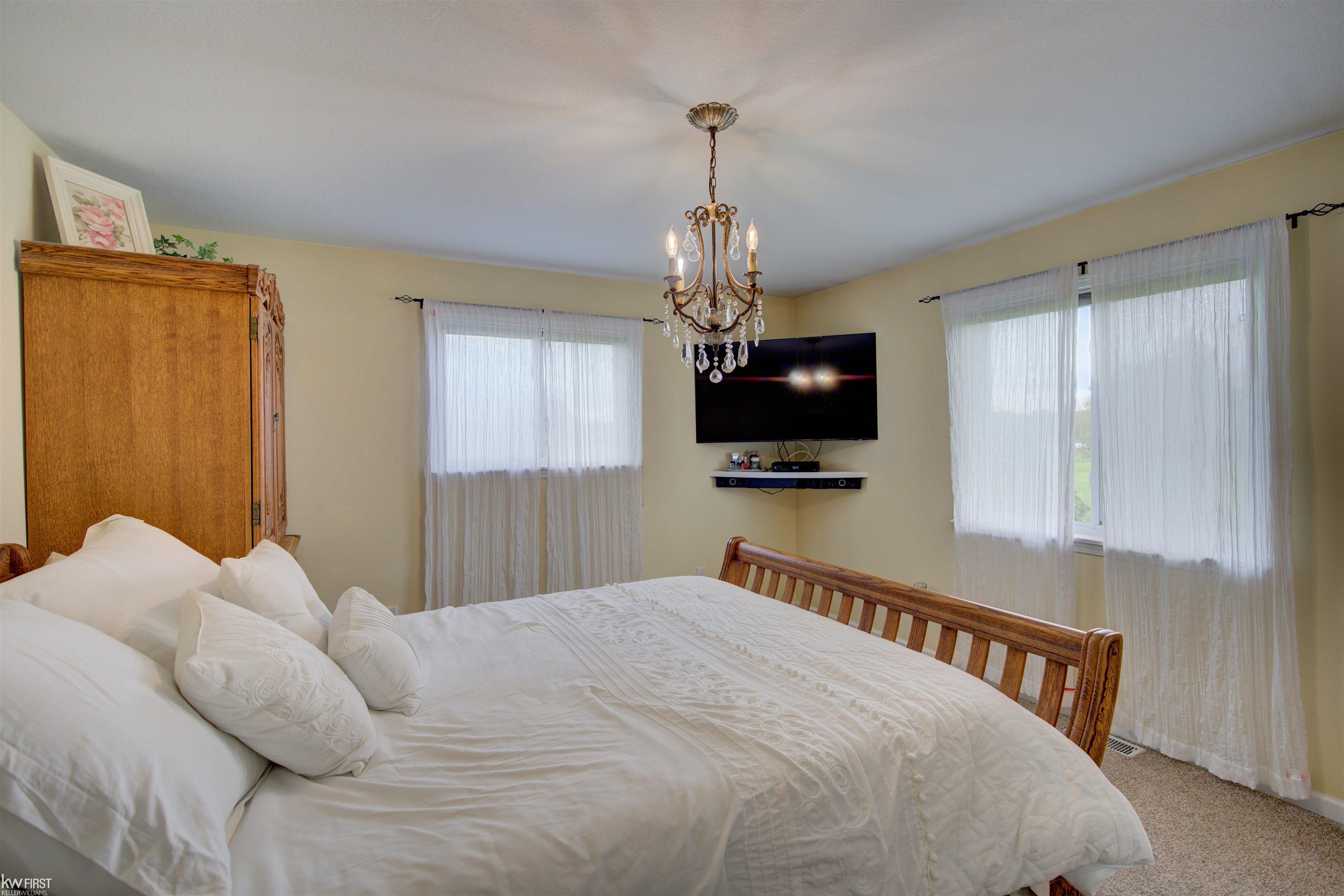 9225 Perry Road Grand Blanc, MI 48439 - Photo 23 of 52 50140362-38276924-ca49-4edf-83c2-c11d51635708.JPG