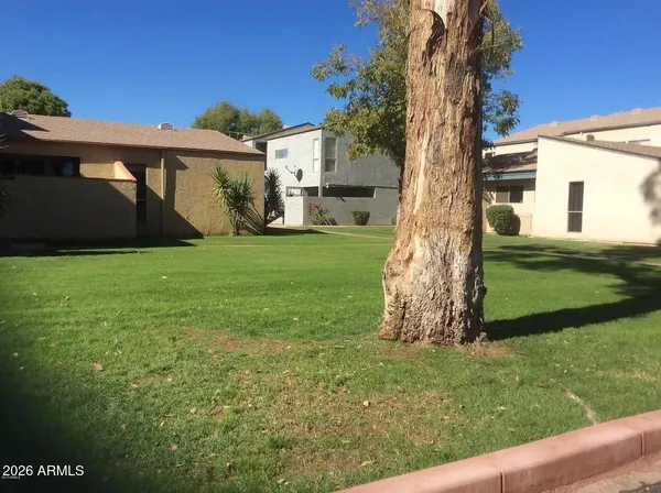 $1,350 | 2694 East Oakleaf Drive, Tempe, AZ 85288