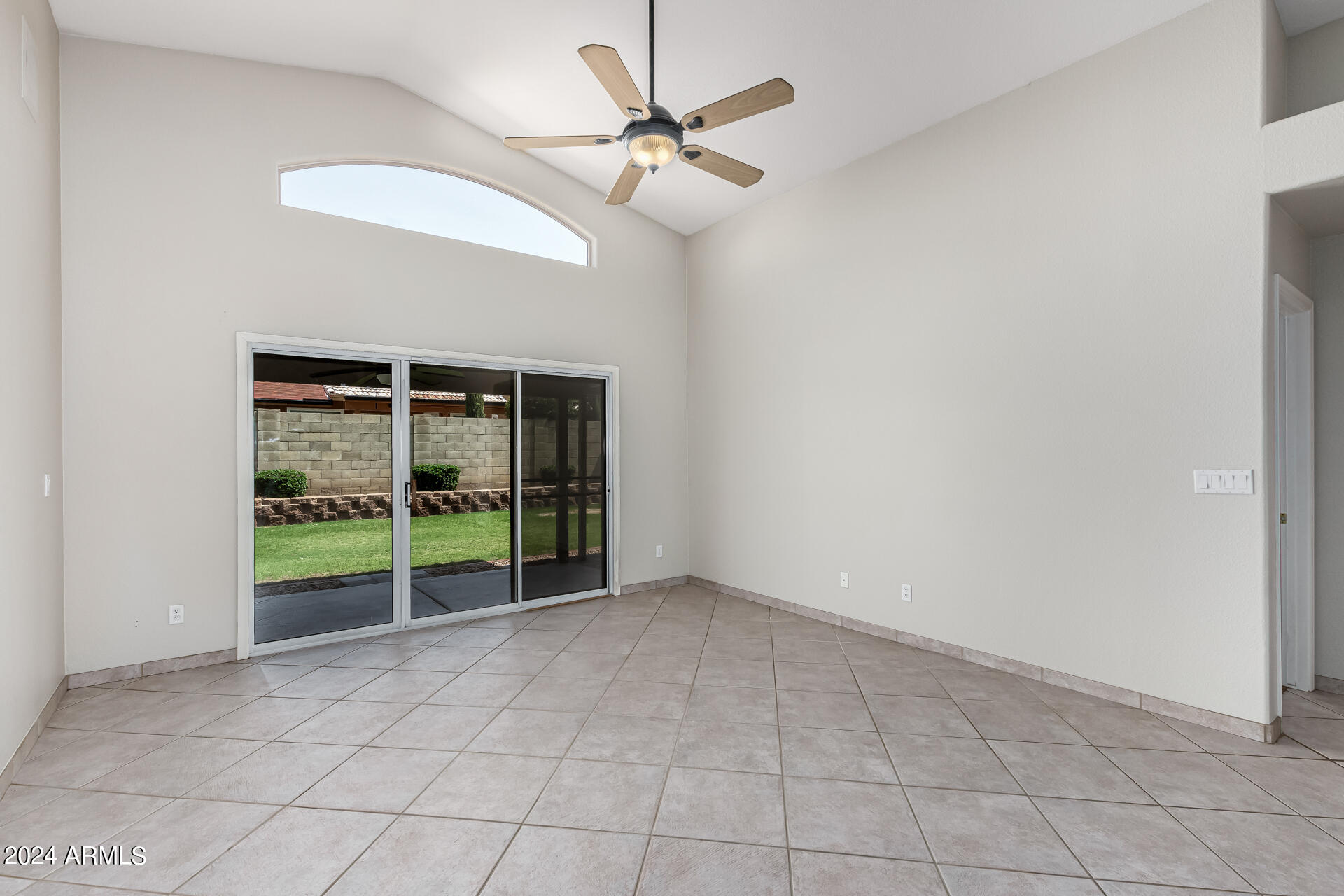 4538 East St John Road Phoenix, AZ 85032 - Photo 5 of 37 0006-06 - John