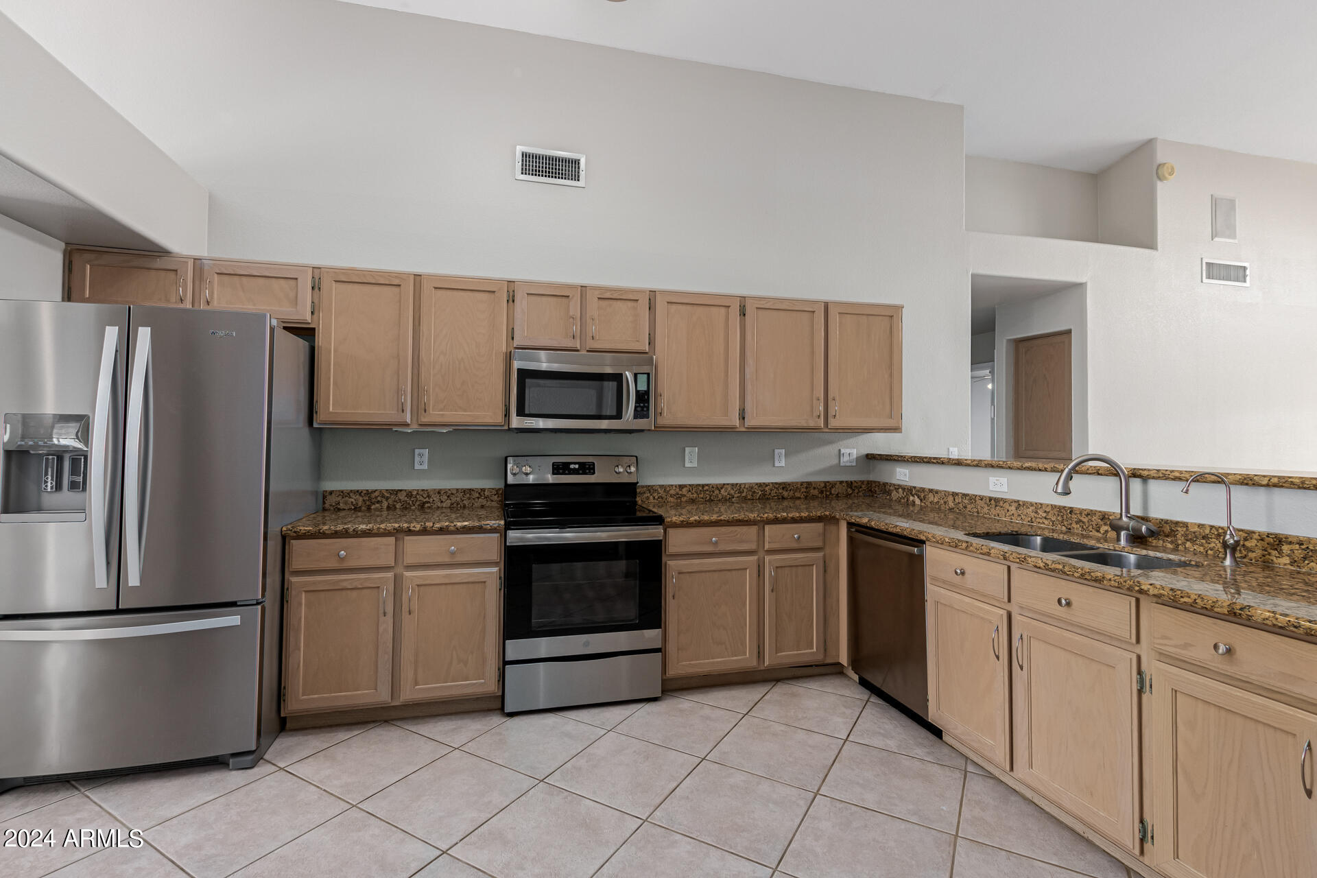 4538 East St John Road Phoenix, AZ 85032 - Photo 10 of 37 0010-11 - John