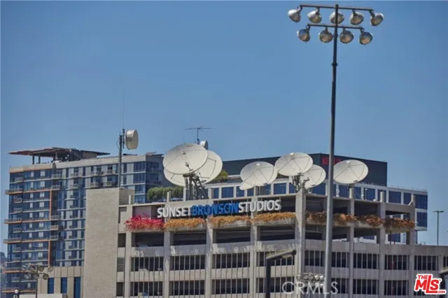 $2,800 | 1275 North Wilton Place, Unit C, Los Angeles, CA 90038