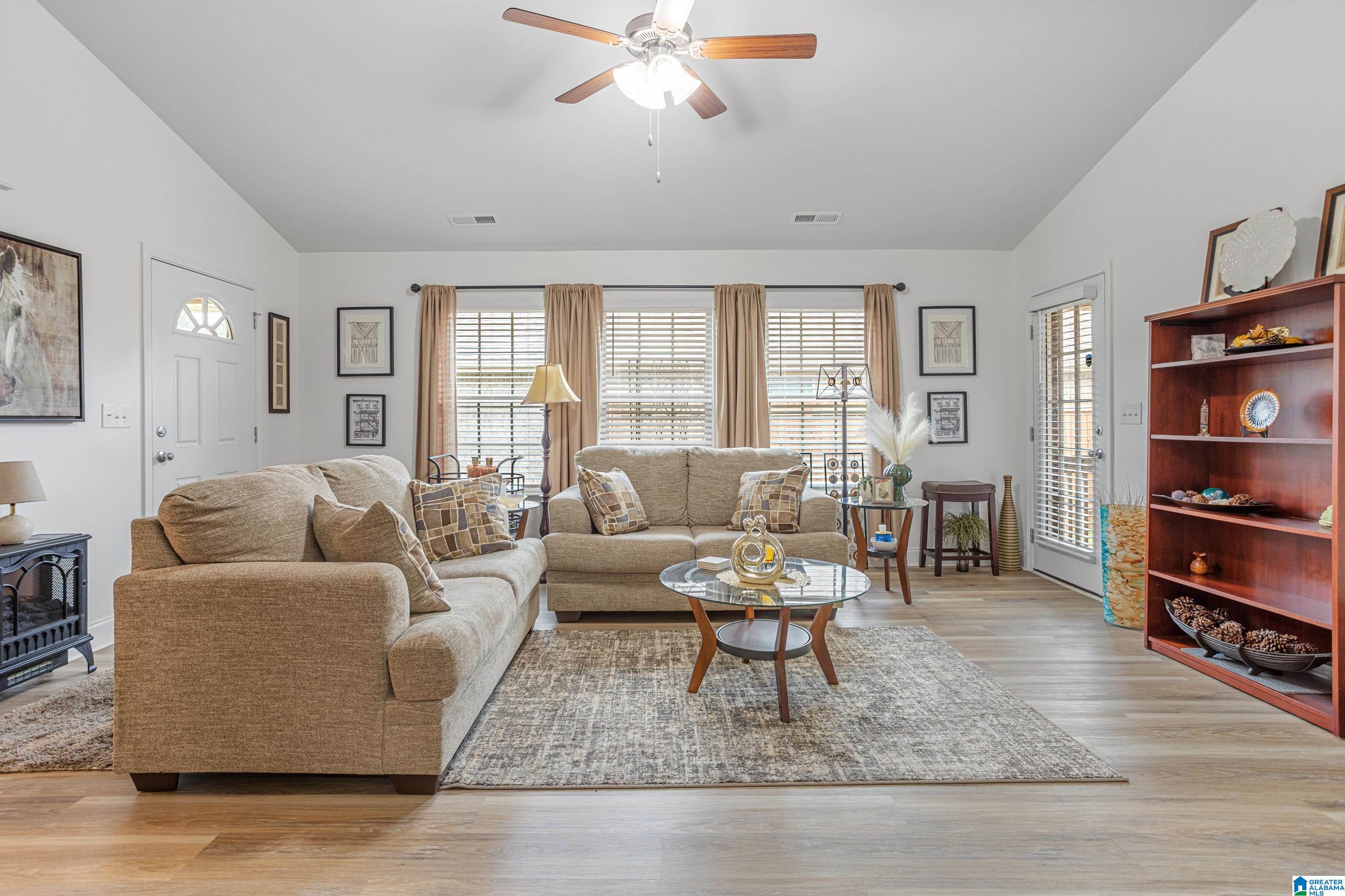 178 Old Ivy Road Calera, AL 35040 - Photo 5 of 32