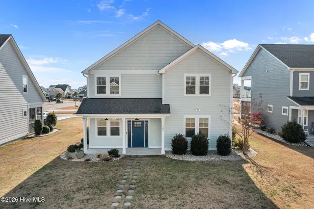 $585,000 | 102 Bogue Harbor Court, Newport, NC 28570