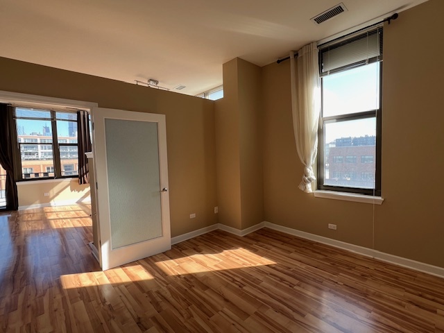 15 South Throop Street, Unit 508 Chicago, IL 60607 - Photo 13 of 19