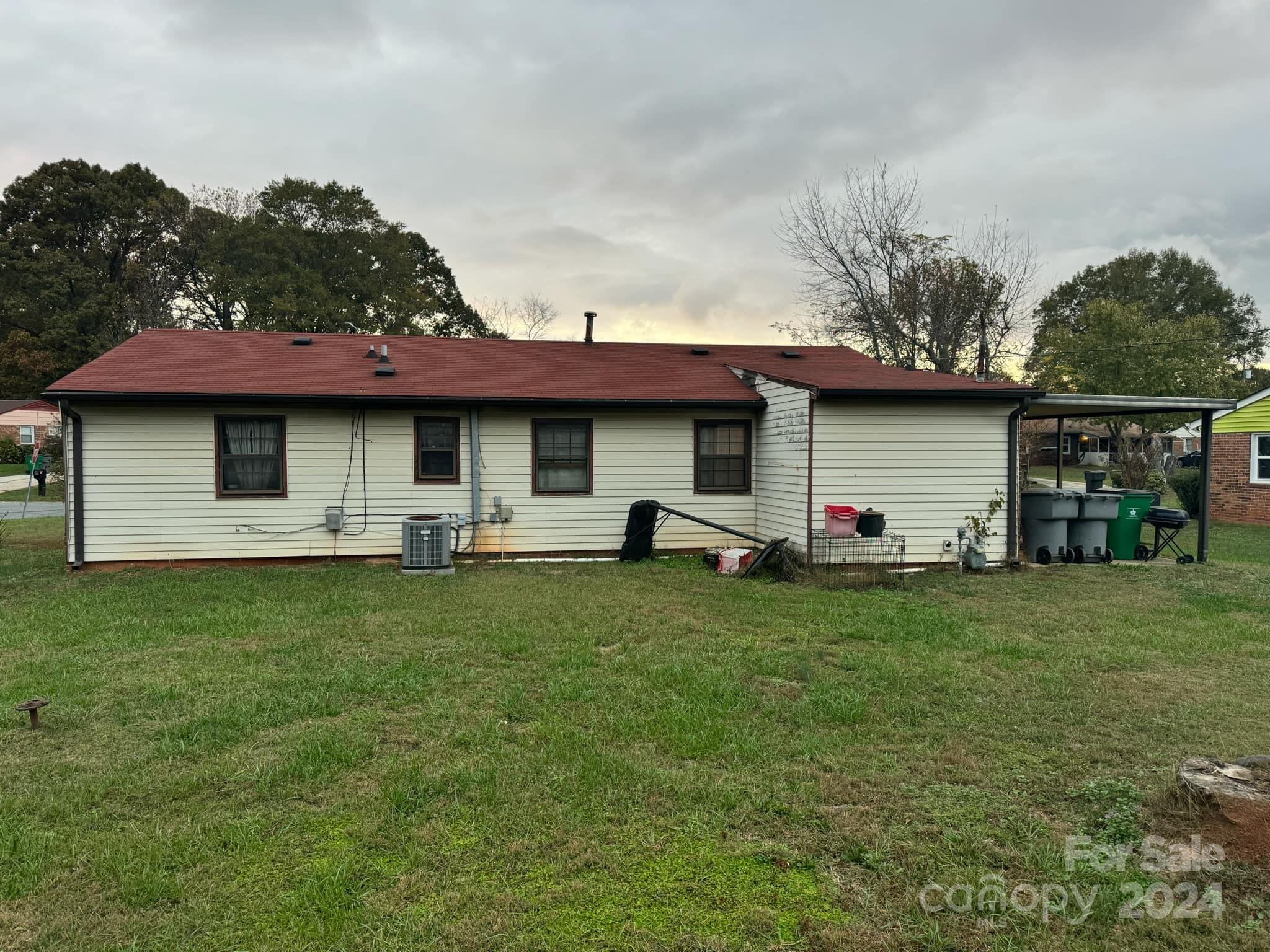 633 Milan Road East Charlotte, NC 28216 - Photo 10 of 10 Gallery Image 10